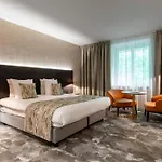 Hotell Der Valk 4*