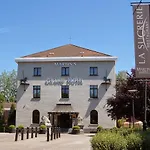 Hotel Der Valk 4*
