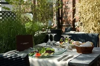 Hotel Der Valk 4*