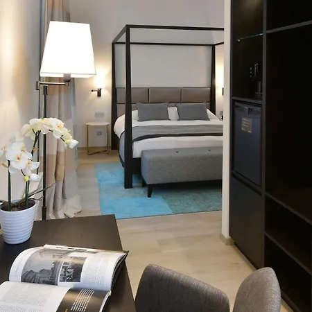 Der Valk Hotel 4*