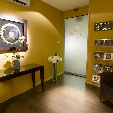 Der Valk Hotel 4*